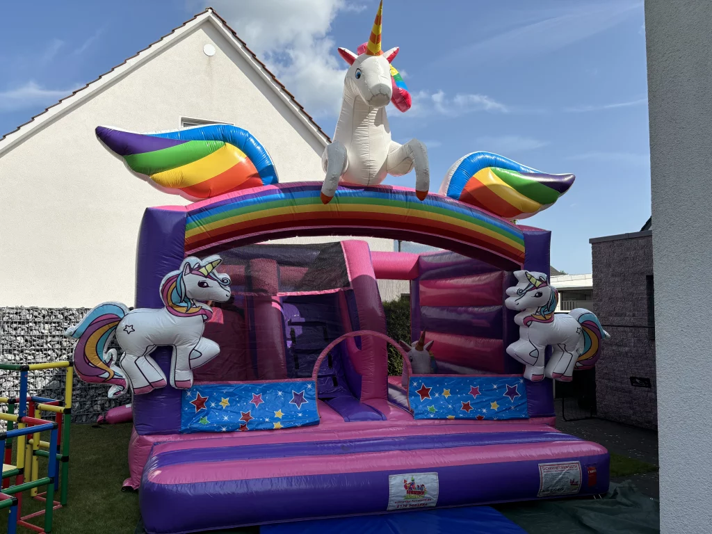 Hüpfburg mieten in Versmold – Einsatz bei Familienfeier