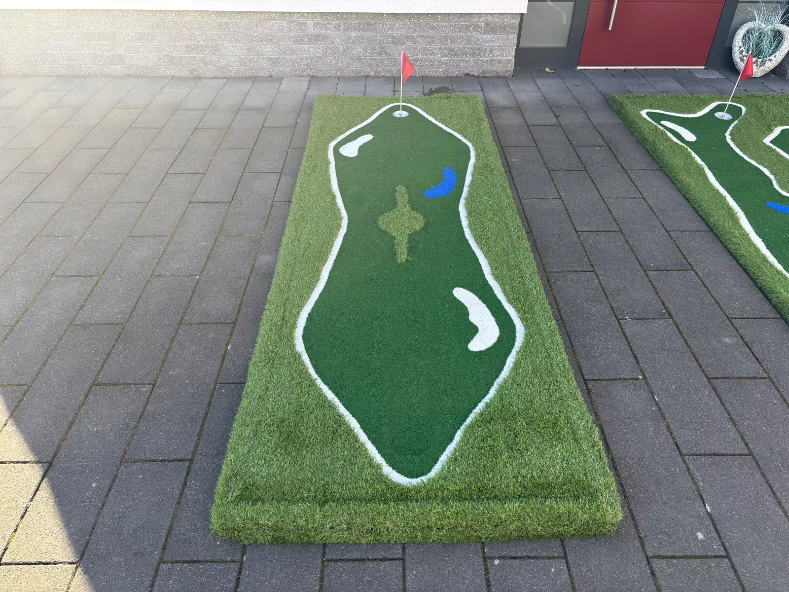 Mobiles Minigolf mieten 6 Mobiles Minigolf Bahn 4 mieten - Schneider Funworld
