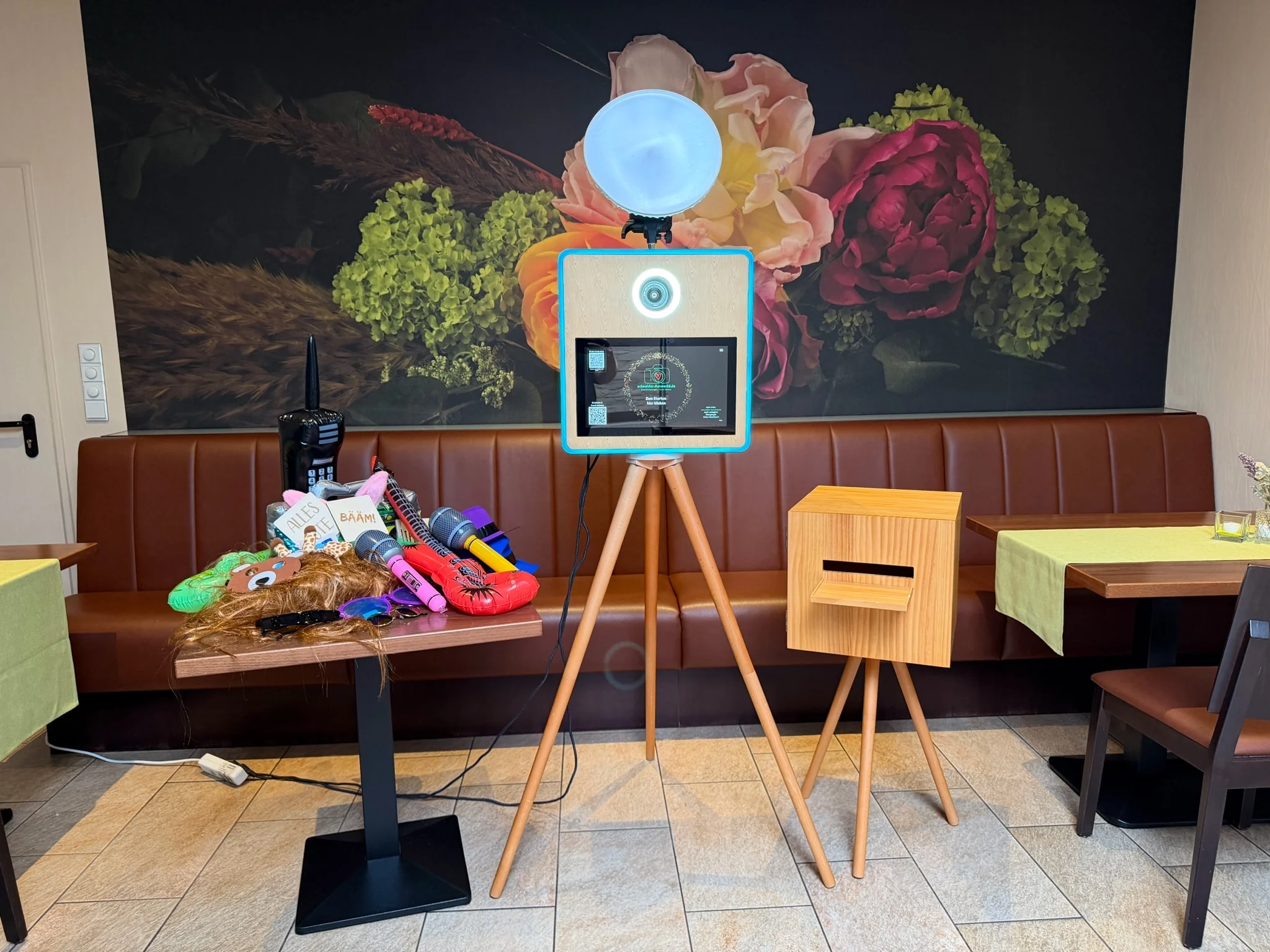 Fotobox Retro mit Holzgehäuse und Zubehör